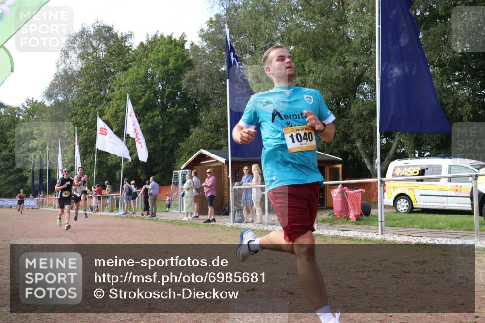 08.09.2024 - Airport Race Strokosch-Dieckow http://msf.ph/oto/6985681 08.09.2024 12:27:53 Ziel 120, 318, 1040, 1491 meine-sportfotos.de