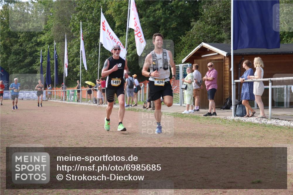08.09.2024 - Airport Race Strokosch-Dieckow http://msf.ph/oto/6985685 08.09.2024 12:27:54 Ziel 109, 120, 272, 318, 1040, 1491 meine-sportfotos.de