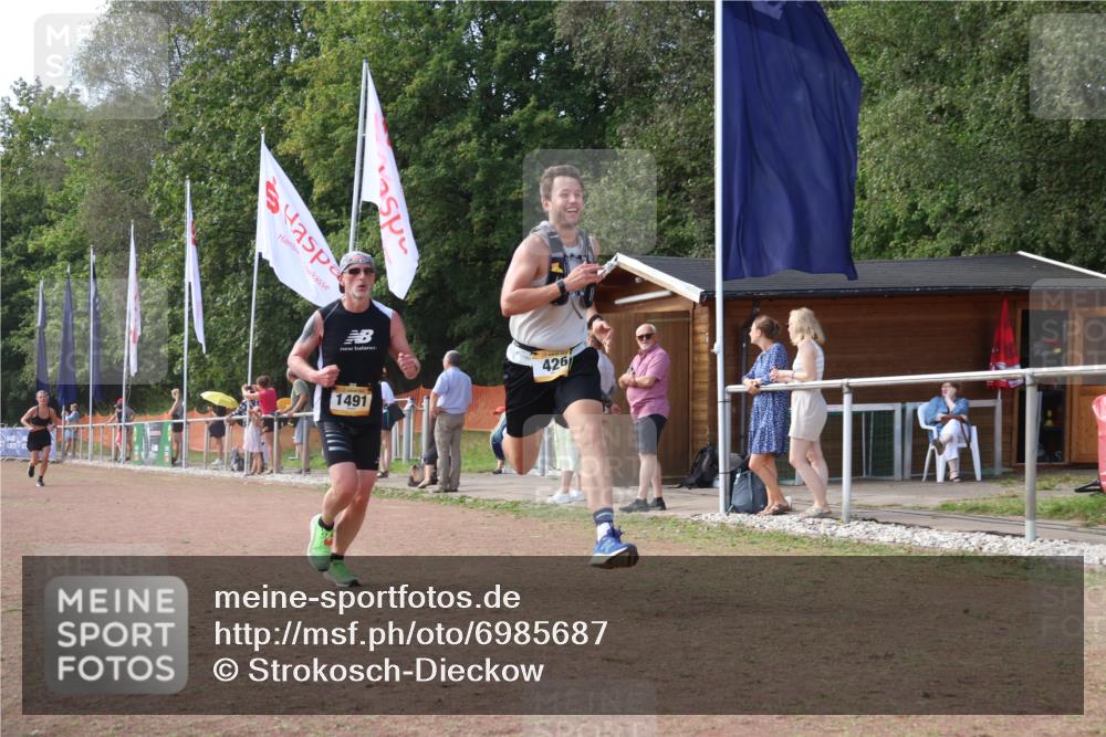 08.09.2024 - Airport Race Strokosch-Dieckow http://msf.ph/oto/6985687 08.09.2024 12:27:55 Ziel 109, 272, 318, 1491 meine-sportfotos.de
