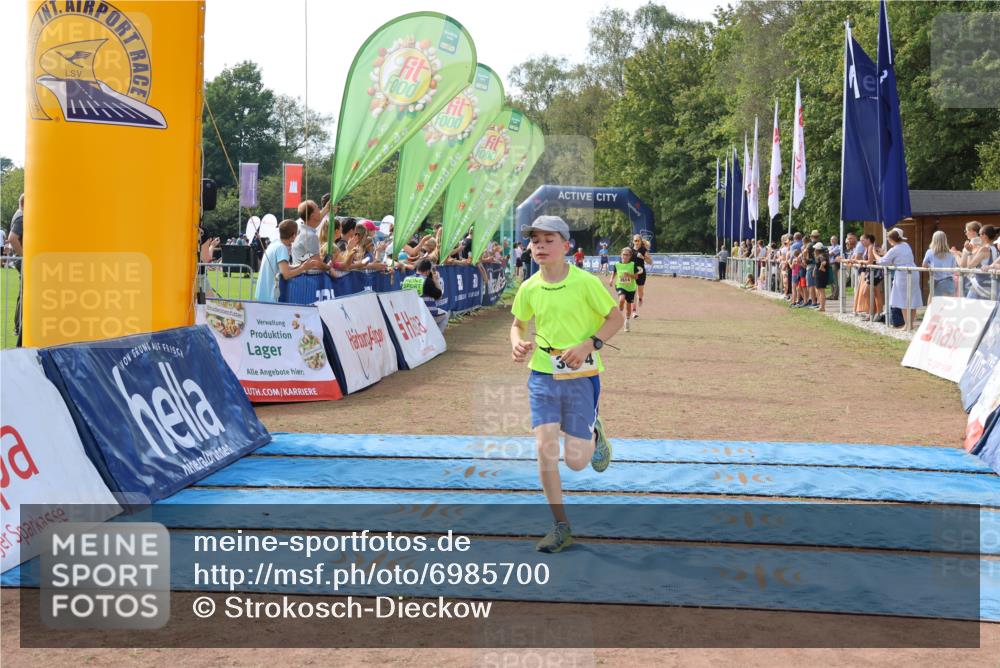 08.09.2024 - Airport Race Strokosch-Dieckow http://msf.ph/oto/6985700 08.09.2024 12:03:19 Ziel 2614, 3074, 3081 meine-sportfotos.de