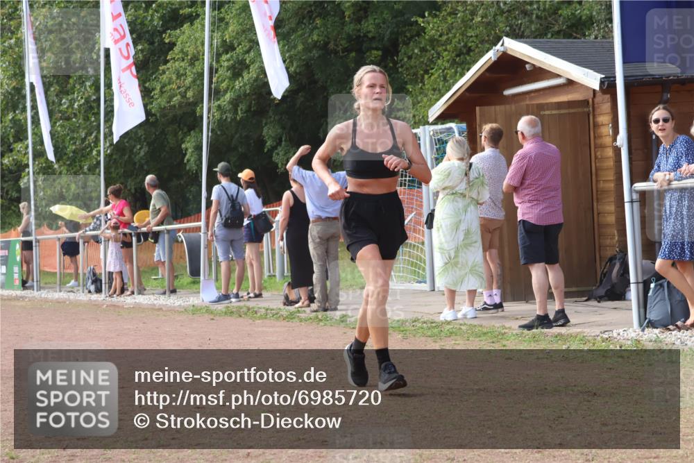 08.09.2024 - Airport Race Strokosch-Dieckow http://msf.ph/oto/6985720 08.09.2024 12:28:01 Ziel 109, 272, 318, 1292, 3079 meine-sportfotos.de