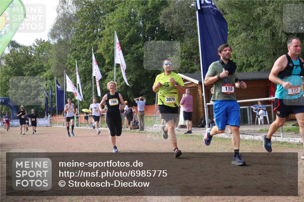 08.09.2024 - Airport Race Strokosch-Dieckow http://msf.ph/oto/6985775 08.09.2024 12:28:11 Ziel 110, 173, 786, 897, 1026, 1141, 1292, 3079 meine-sportfotos.de