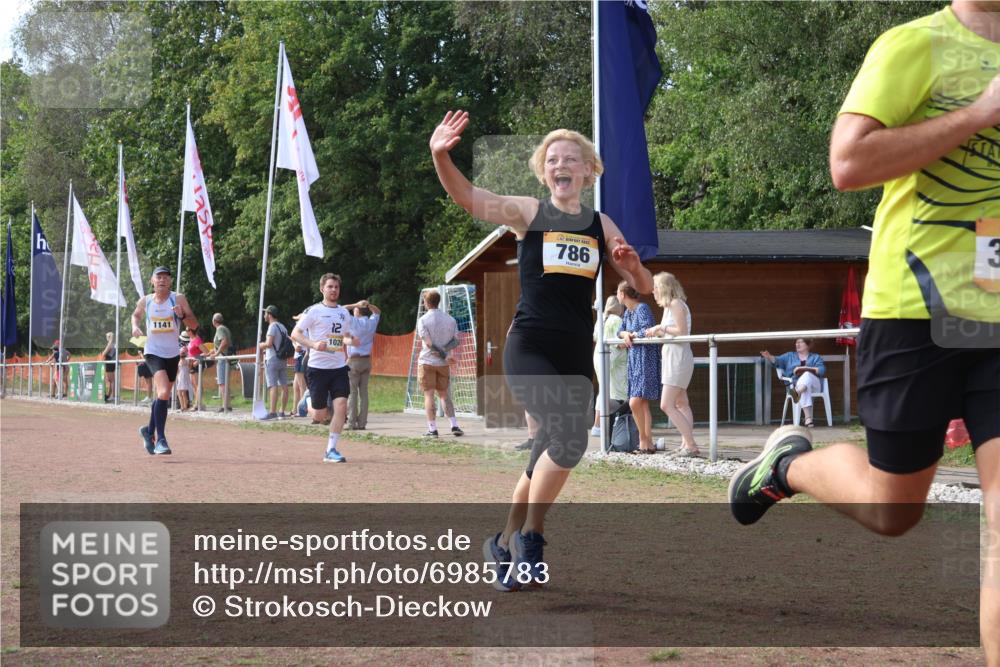 08.09.2024 - Airport Race Strokosch-Dieckow http://msf.ph/oto/6985783 08.09.2024 12:28:12 Ziel 110, 173, 786, 897, 1026, 1141, 1292, 3079, 3088 meine-sportfotos.de