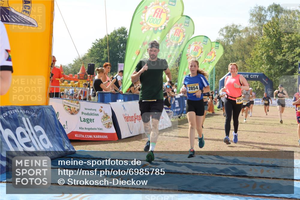 08.09.2024 - Airport Race Strokosch-Dieckow http://msf.ph/oto/6985785 08.09.2024 12:16:09 Ziel 225, 276, 1020, 2540, 2541, 2543, 2578, 2591, 2595, 2604, 2645, 2799, 2827, 2854, 2861, 3057 meine-sportfotos.de