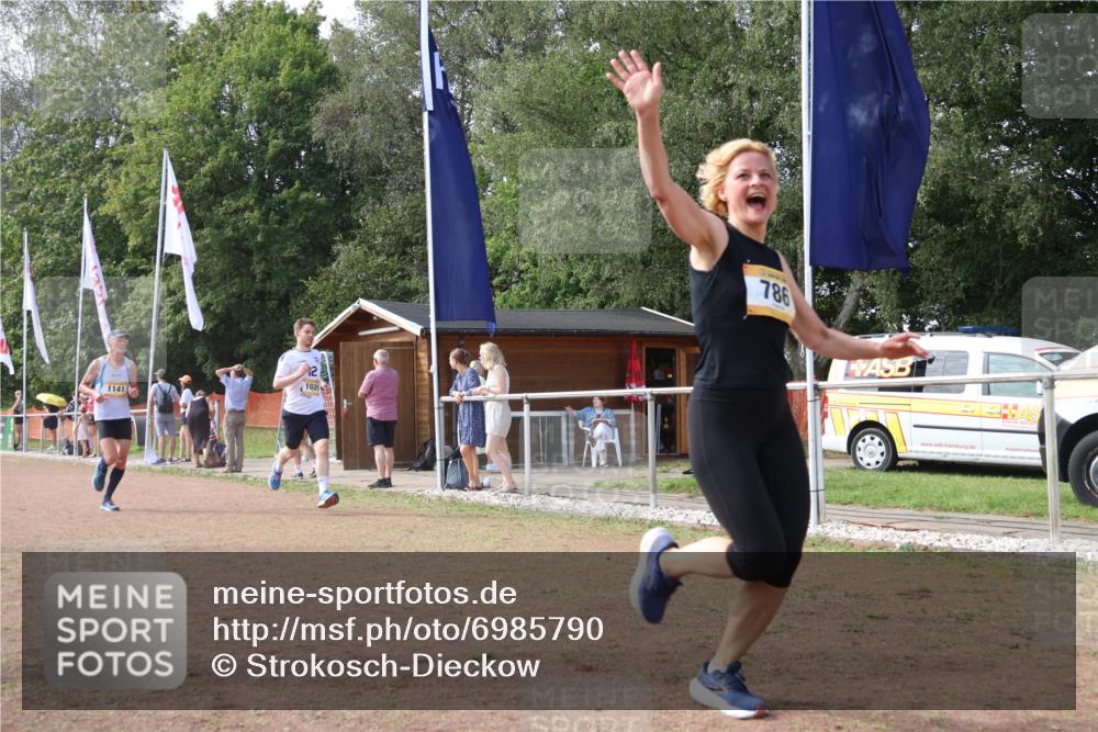 08.09.2024 - Airport Race Strokosch-Dieckow http://msf.ph/oto/6985790 08.09.2024 12:28:13 Ziel 110, 173, 786, 897, 1026, 1141, 2577, 3079, 3088 meine-sportfotos.de