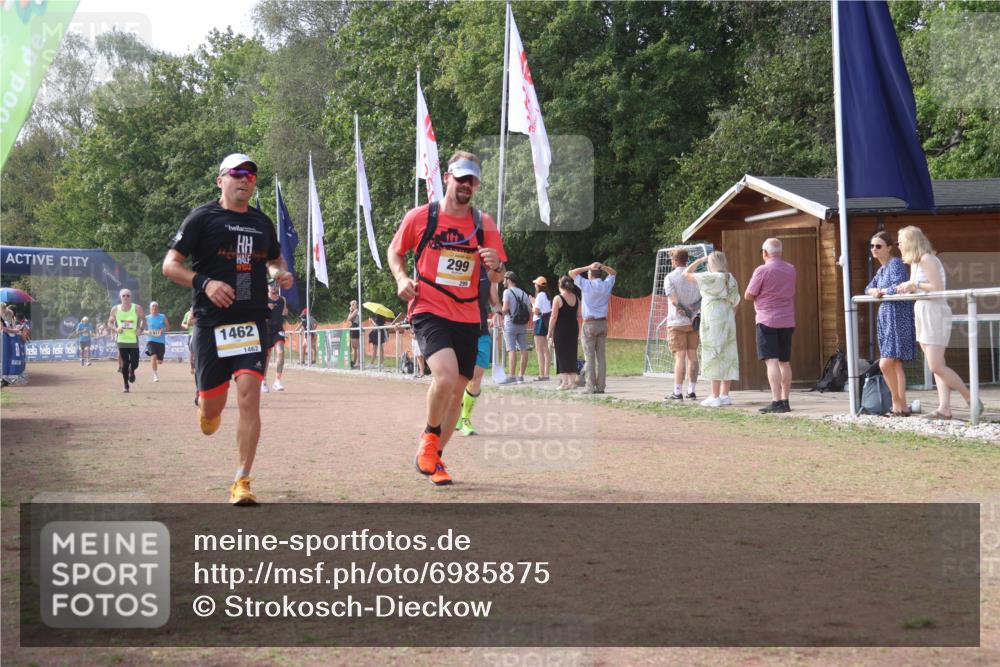 08.09.2024 - Airport Race Strokosch-Dieckow http://msf.ph/oto/6985875 08.09.2024 12:28:24 Ziel 26, 177, 299, 759, 831, 868, 886, 1215, 1462, 1465, 2577, 2880, 3088 meine-sportfotos.de