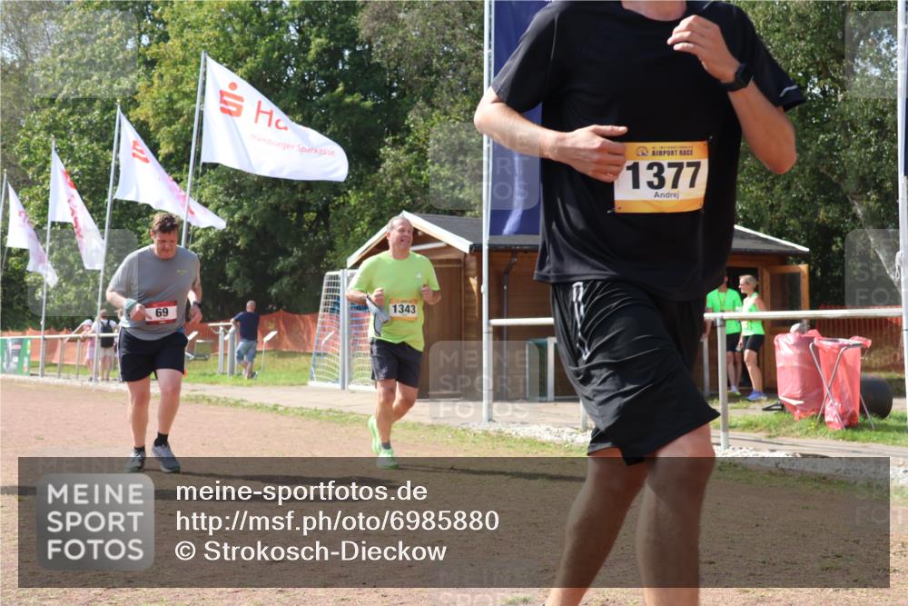 08.09.2024 - Airport Race Strokosch-Dieckow http://msf.ph/oto/6985880 08.09.2024 12:55:31 Ziel 69, 119, 257, 748, 1147, 1343, 1377 meine-sportfotos.de