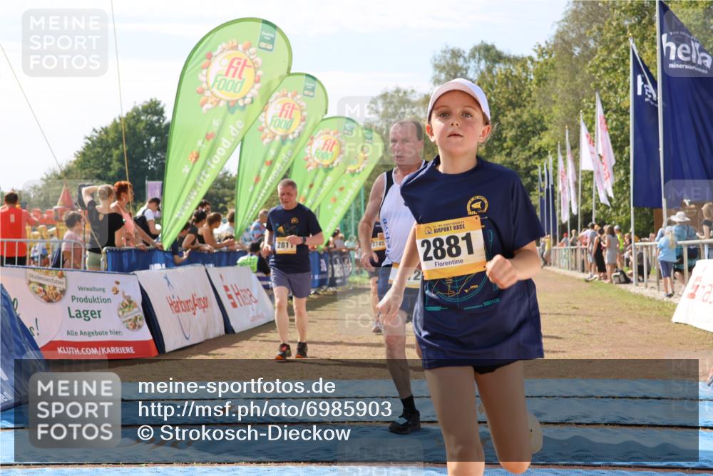 08.09.2024 - Airport Race Strokosch-Dieckow http://msf.ph/oto/6985903 08.09.2024 12:16:34 Ziel 222, 472, 667, 1428, 2745, 2746, 2811, 2881, 3136 meine-sportfotos.de