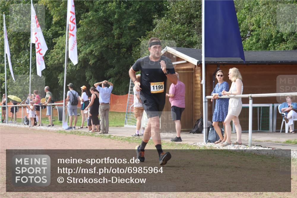 08.09.2024 - Airport Race Strokosch-Dieckow http://msf.ph/oto/6985964 08.09.2024 12:28:34 Ziel 26, 751, 831, 1195, 1215, 1357, 2880, 3132 meine-sportfotos.de