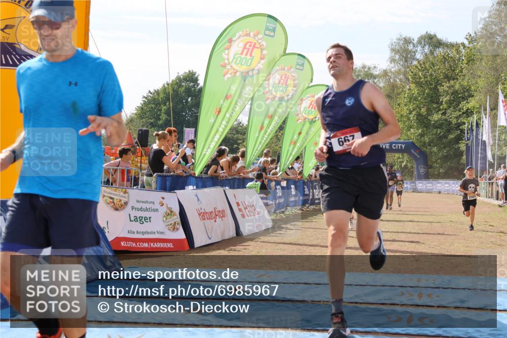 08.09.2024 - Airport Race Strokosch-Dieckow http://msf.ph/oto/6985967 08.09.2024 12:16:42 Ziel 158, 222, 472, 667, 2562, 2745, 2746, 2767, 2780, 2811, 2881, 3136 meine-sportfotos.de