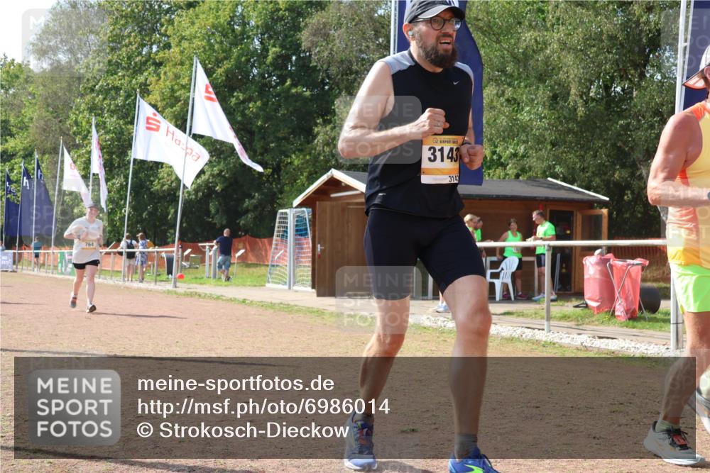 08.09.2024 - Airport Race Strokosch-Dieckow http://msf.ph/oto/6986014 08.09.2024 12:55:50 Ziel 64, 80, 764, 818, 1210, 3143 meine-sportfotos.de