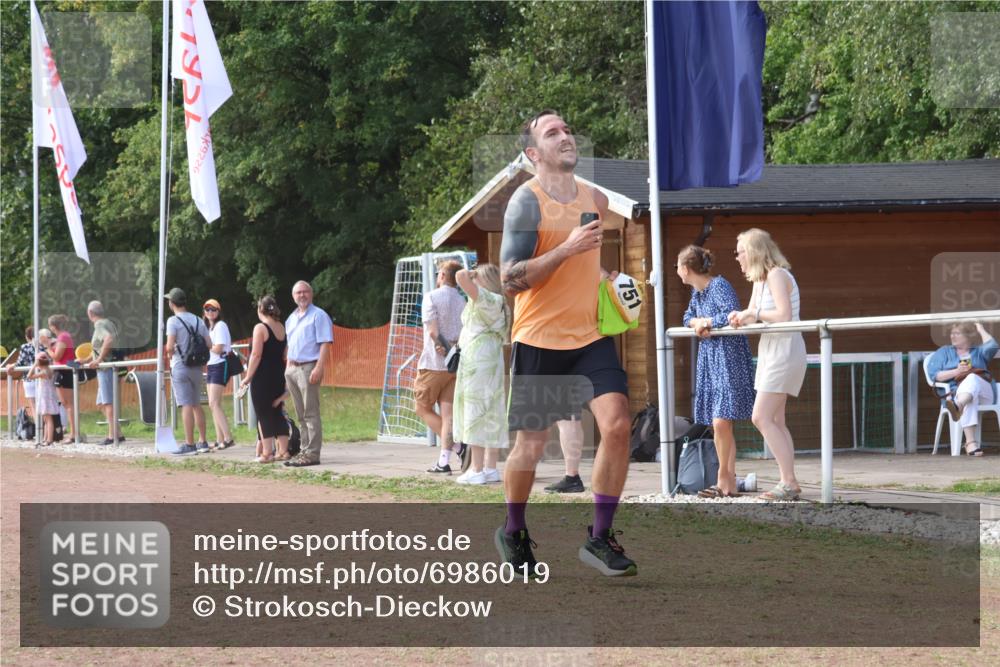 08.09.2024 - Airport Race Strokosch-Dieckow http://msf.ph/oto/6986019 08.09.2024 12:28:42 Ziel 751, 1096, 1319, 1357 meine-sportfotos.de