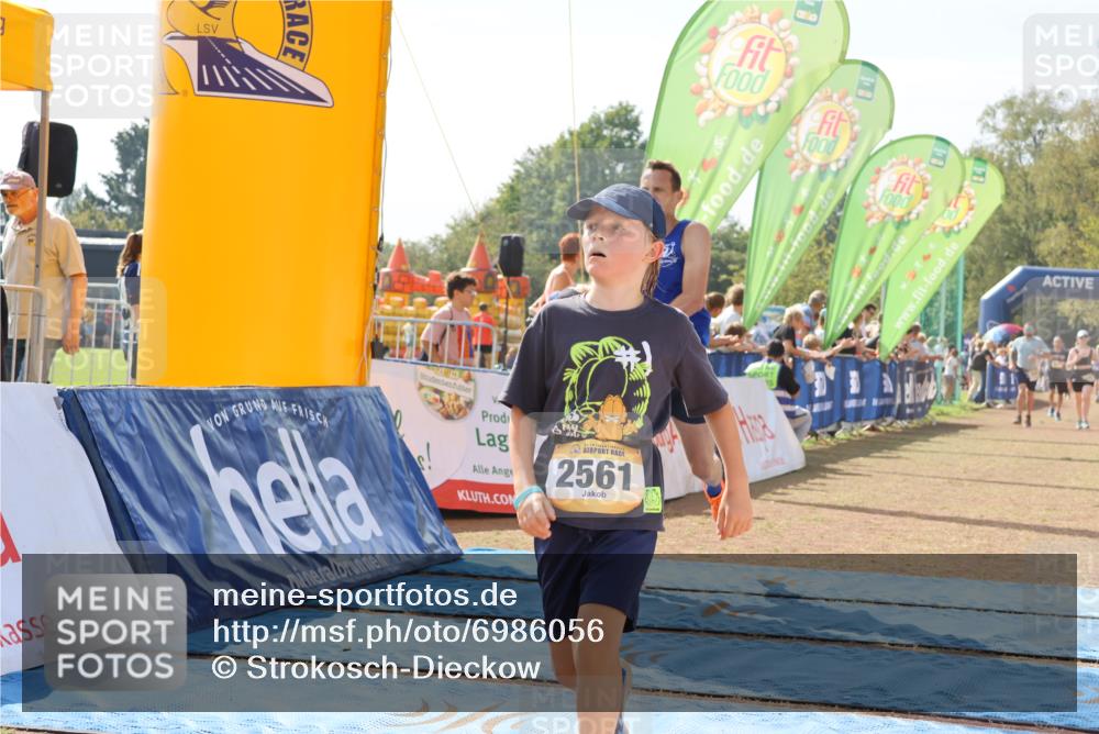 08.09.2024 - Airport Race Strokosch-Dieckow http://msf.ph/oto/6986056 08.09.2024 12:16:55 Ziel 158, 688, 2561, 2598, 2780 meine-sportfotos.de