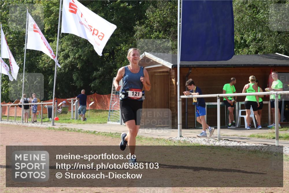 08.09.2024 - Airport Race Strokosch-Dieckow http://msf.ph/oto/6986103 08.09.2024 12:56:06 Ziel 121, 415, 717, 960, 1074, 3159 meine-sportfotos.de