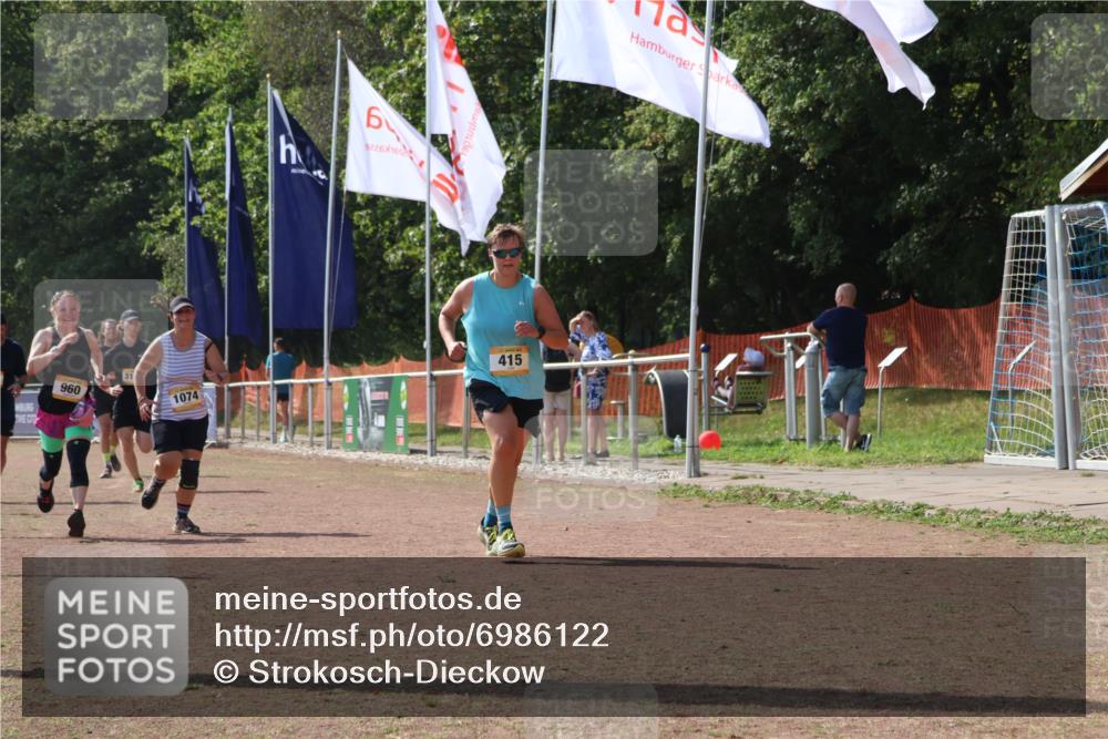 08.09.2024 - Airport Race Strokosch-Dieckow http://msf.ph/oto/6986122 08.09.2024 12:56:08 Ziel 121, 415, 960, 1074, 3159 meine-sportfotos.de