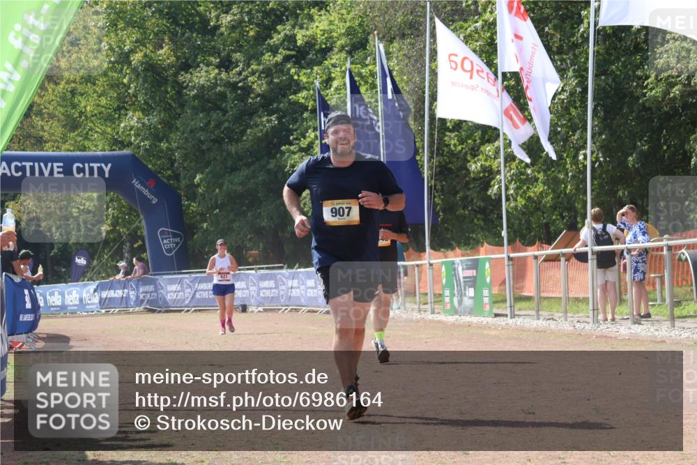 08.09.2024 - Airport Race Strokosch-Dieckow http://msf.ph/oto/6986164 08.09.2024 12:56:14 Ziel 415, 621, 907, 960, 1445 meine-sportfotos.de