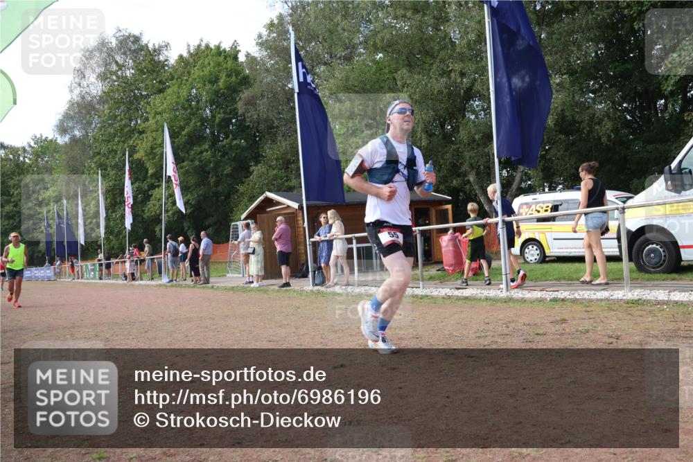 08.09.2024 - Airport Race Strokosch-Dieckow http://msf.ph/oto/6986196 08.09.2024 12:29:12 Ziel 55, 71, 3036 meine-sportfotos.de