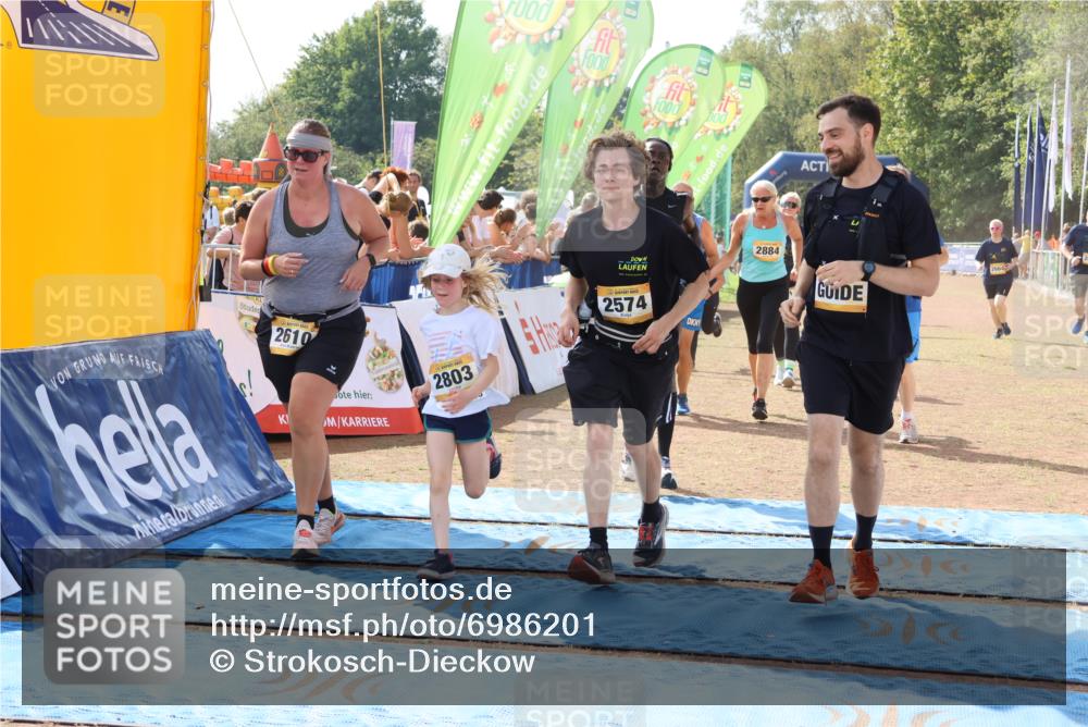 08.09.2024 - Airport Race Strokosch-Dieckow http://msf.ph/oto/6986201 08.09.2024 12:17:27 Ziel 163, 412, 1224, 2511, 2574, 2610, 2649, 2662, 2663, 2774, 2775, 2803, 2882, 2884 meine-sportfotos.de