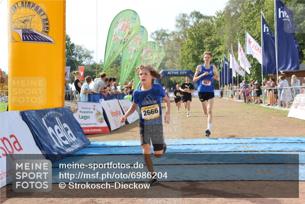 08.09.2024 - Airport Race Strokosch-Dieckow http://msf.ph/oto/6986204 08.09.2024 12:04:52 Ziel 687, 2632, 2666, 2845, 2846, 2857 meine-sportfotos.de