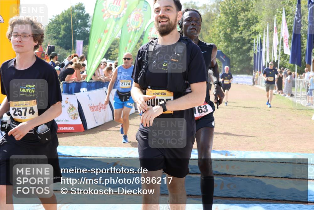 08.09.2024 - Airport Race Strokosch-Dieckow http://msf.ph/oto/6986217 08.09.2024 12:17:28 Ziel 163, 412, 1224, 2511, 2574, 2610, 2649, 2663, 2664, 2774, 2775, 2803, 2882, 2884 meine-sportfotos.de