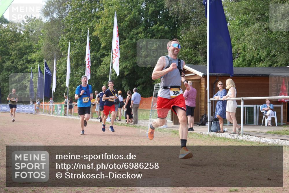 08.09.2024 - Airport Race Strokosch-Dieckow http://msf.ph/oto/6986258 08.09.2024 12:29:26 Ziel 358, 516, 738, 1049, 1125, 1486 meine-sportfotos.de