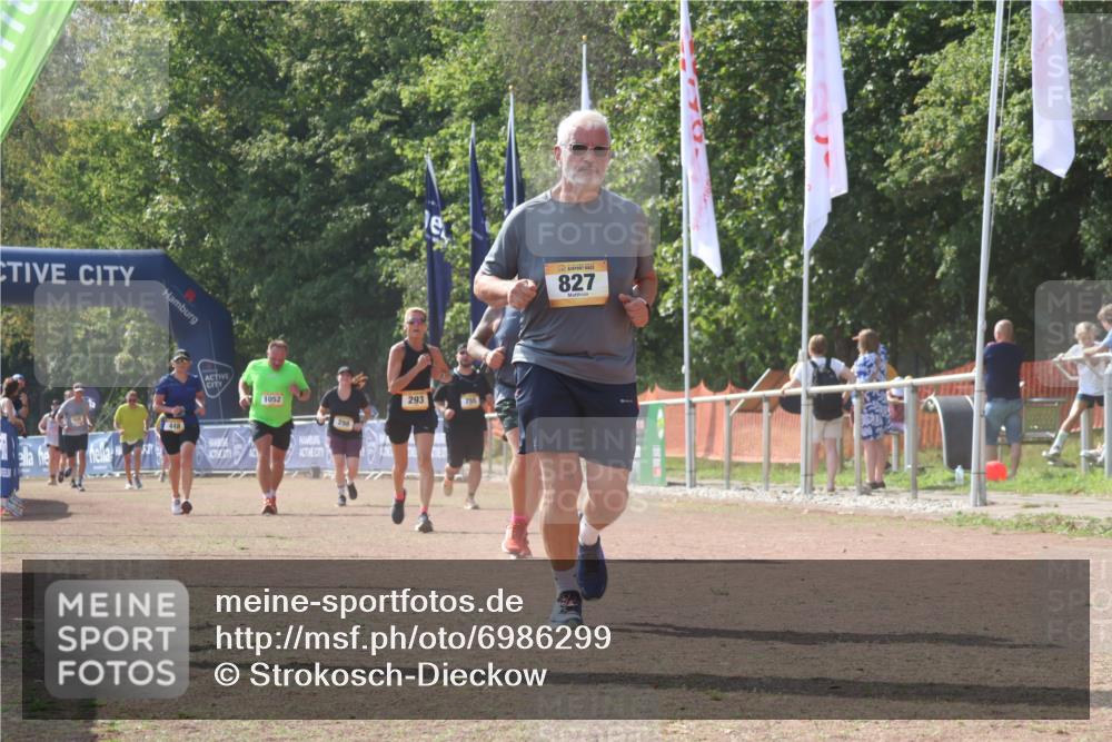 08.09.2024 - Airport Race Strokosch-Dieckow http://msf.ph/oto/6986299 08.09.2024 12:57:11 Ziel 116, 293, 298, 594, 755, 827, 1052, 1325 meine-sportfotos.de