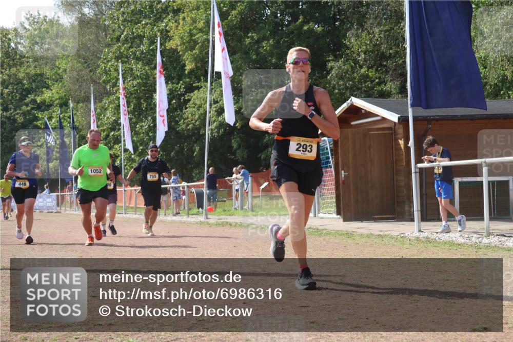 08.09.2024 - Airport Race Strokosch-Dieckow http://msf.ph/oto/6986316 08.09.2024 12:57:17 Ziel 293, 298, 448, 755, 983, 1052, 1325 meine-sportfotos.de