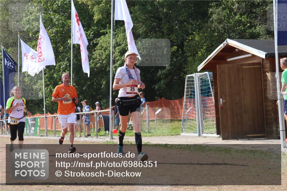 08.09.2024 - Airport Race Strokosch-Dieckow http://msf.ph/oto/6986351 08.09.2024 12:57:40 Ziel 25, 1080, 1097, 1368, 3161 meine-sportfotos.de