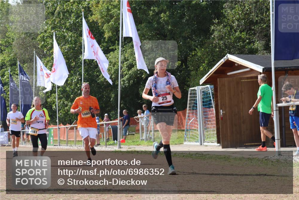 08.09.2024 - Airport Race Strokosch-Dieckow http://msf.ph/oto/6986352 08.09.2024 12:57:40 Ziel 25, 1080, 1097, 1368, 3161 meine-sportfotos.de