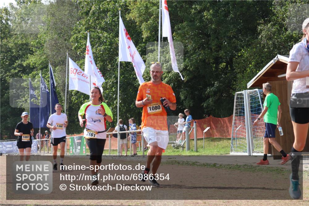 08.09.2024 - Airport Race Strokosch-Dieckow http://msf.ph/oto/6986354 08.09.2024 12:57:41 Ziel 25, 1080, 1097, 1368, 3161 meine-sportfotos.de