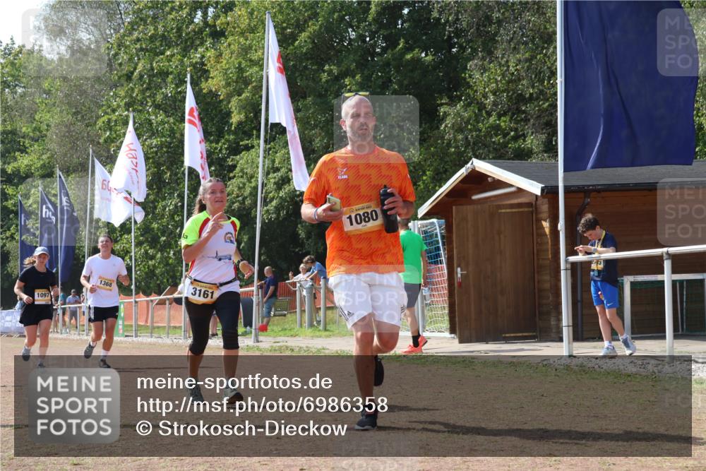 08.09.2024 - Airport Race Strokosch-Dieckow http://msf.ph/oto/6986358 08.09.2024 12:57:42 Ziel 25, 931, 1080, 1097, 1368, 3161 meine-sportfotos.de