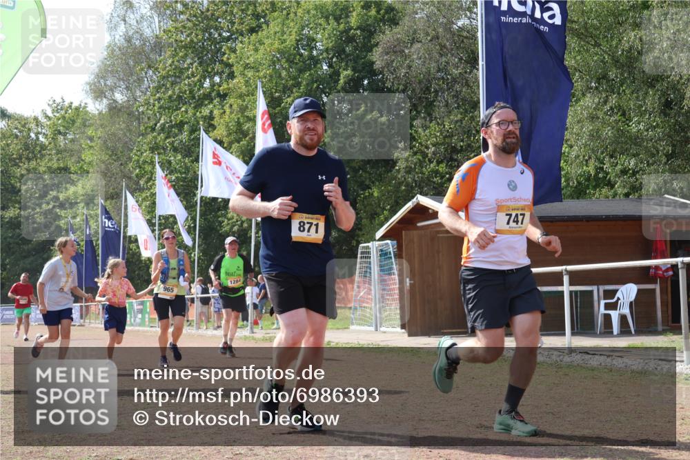 08.09.2024 - Airport Race Strokosch-Dieckow http://msf.ph/oto/6986393 08.09.2024 12:58:01 Ziel 747, 810, 871, 965, 1261, 1284, 1366, 1513 meine-sportfotos.de