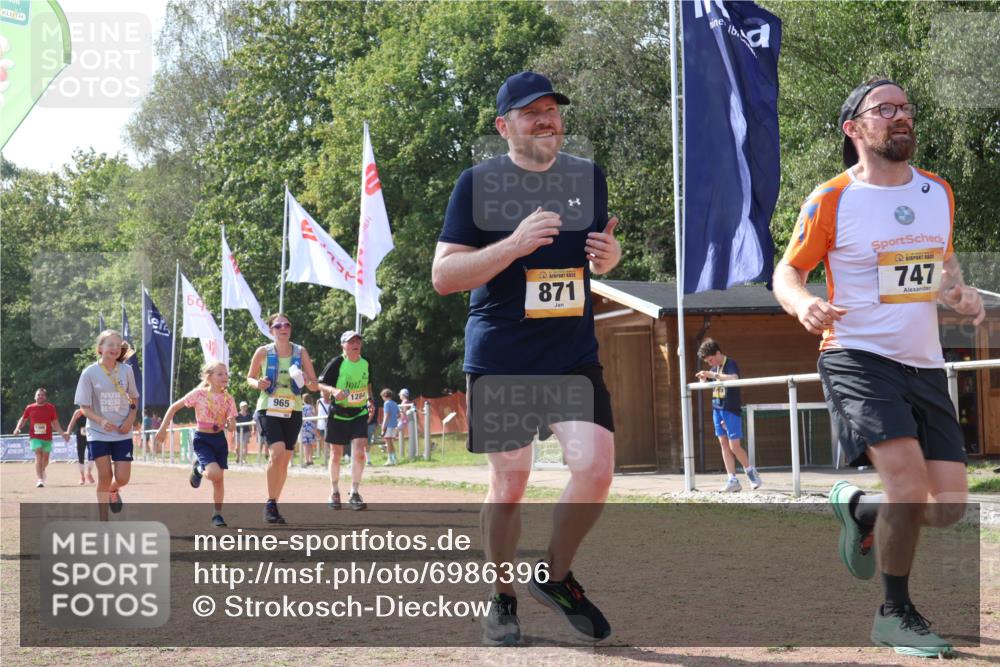 08.09.2024 - Airport Race Strokosch-Dieckow http://msf.ph/oto/6986396 08.09.2024 12:58:02 Ziel 747, 810, 871, 965, 1261, 1284, 1366 meine-sportfotos.de