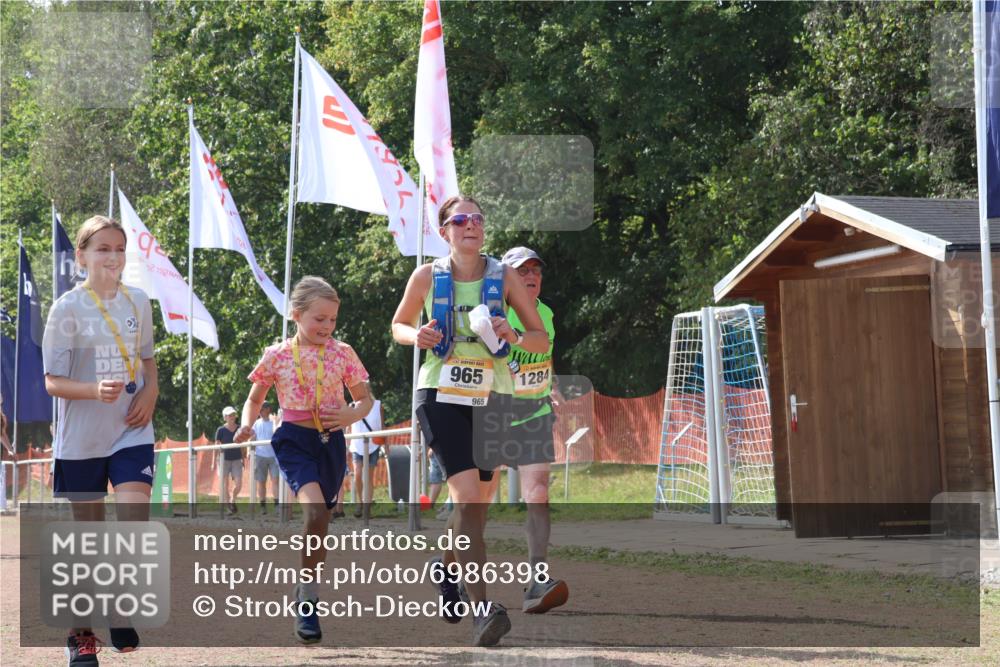 08.09.2024 - Airport Race Strokosch-Dieckow http://msf.ph/oto/6986398 08.09.2024 12:58:02 Ziel 747, 810, 871, 965, 1261, 1284, 1366 meine-sportfotos.de
