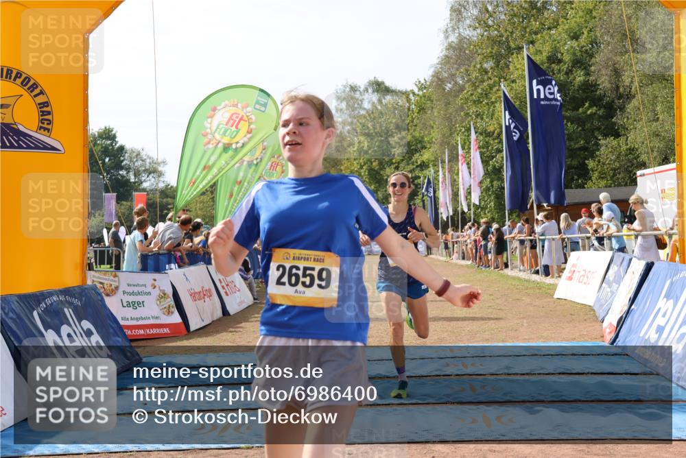 08.09.2024 - Airport Race Strokosch-Dieckow http://msf.ph/oto/6986400 08.09.2024 12:05:30 Ziel 1227, 2526, 2534, 2659, 2735, 2753, 3034 meine-sportfotos.de