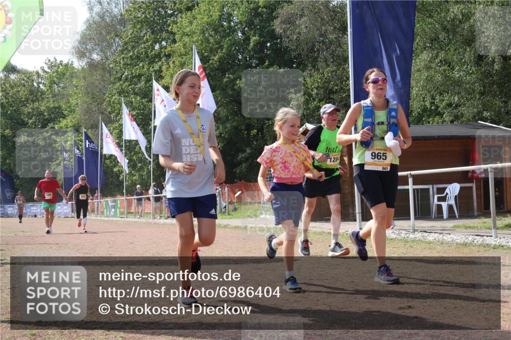 08.09.2024 - Airport Race Strokosch-Dieckow http://msf.ph/oto/6986404 08.09.2024 12:58:04 Ziel 747, 810, 871, 965, 1261, 1284, 1366 meine-sportfotos.de