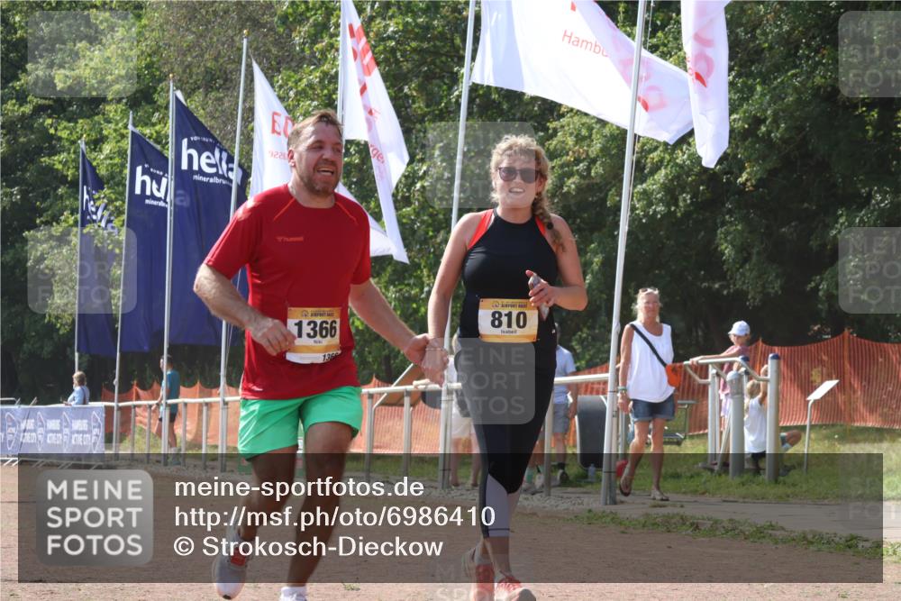 08.09.2024 - Airport Race Strokosch-Dieckow http://msf.ph/oto/6986410 08.09.2024 12:58:07 Ziel 810, 965, 1284, 1366 meine-sportfotos.de