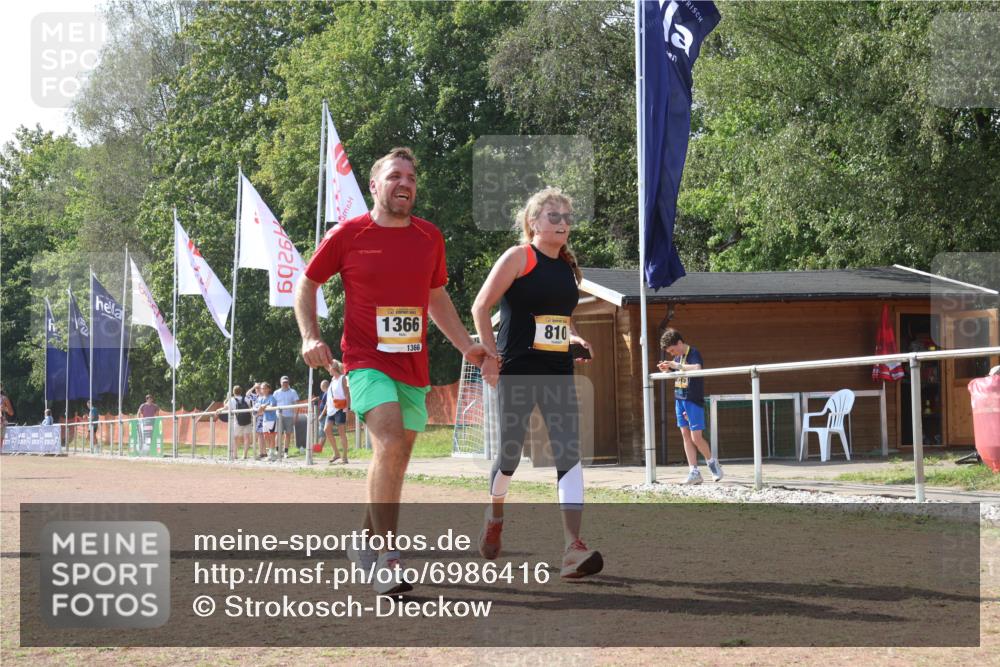 08.09.2024 - Airport Race Strokosch-Dieckow http://msf.ph/oto/6986416 08.09.2024 12:58:09 Ziel 810, 1284, 1366 meine-sportfotos.de
