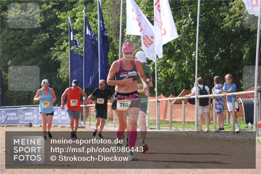 08.09.2024 - Airport Race Strokosch-Dieckow http://msf.ph/oto/6986443 08.09.2024 12:58:28 Ziel 780, 835, 849, 850, 1067, 1354 meine-sportfotos.de