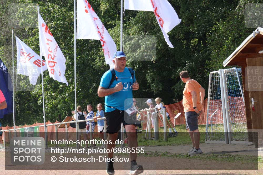 08.09.2024 - Airport Race Strokosch-Dieckow http://msf.ph/oto/6986555 08.09.2024 12:59:52 Ziel 63, 275, 555, 556, 614, 903, 904 meine-sportfotos.de