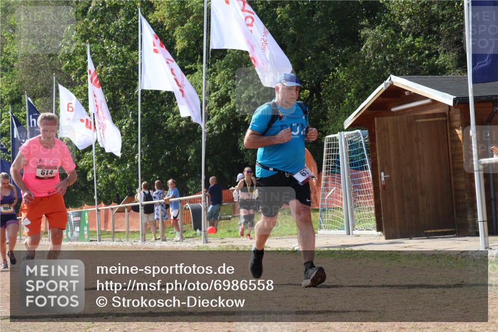 08.09.2024 - Airport Race Strokosch-Dieckow http://msf.ph/oto/6986558 08.09.2024 12:59:53 Ziel 63, 275, 555, 556, 614, 903, 904 meine-sportfotos.de