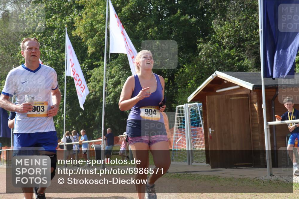 08.09.2024 - Airport Race Strokosch-Dieckow http://msf.ph/oto/6986571 08.09.2024 12:59:58 Ziel 314, 555, 556, 614, 903, 904, 951 meine-sportfotos.de
