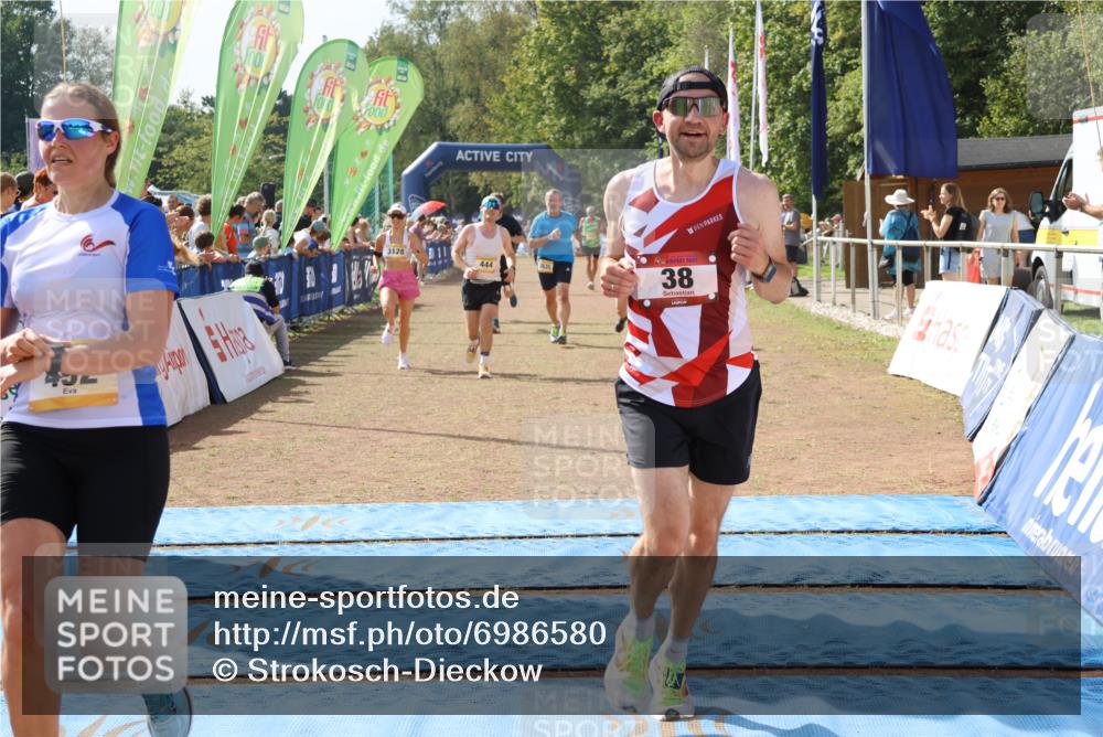 08.09.2024 - Airport Race Strokosch-Dieckow http://msf.ph/oto/6986580 08.09.2024 12:18:27 Ziel 38, 444, 492, 543, 995, 2635, 2796, 2815, 3128 meine-sportfotos.de