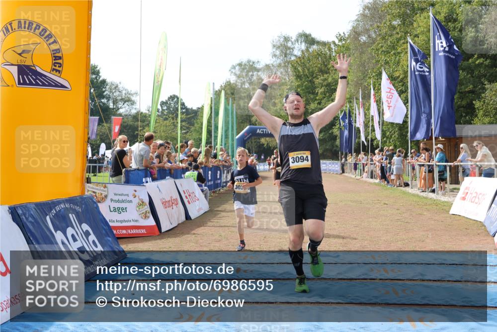 08.09.2024 - Airport Race Strokosch-Dieckow http://msf.ph/oto/6986595 08.09.2024 12:06:34 Ziel 2868, 3035, 3094 meine-sportfotos.de