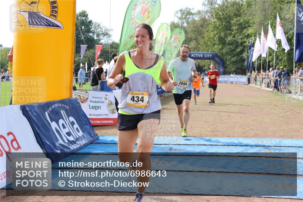 08.09.2024 - Airport Race Strokosch-Dieckow http://msf.ph/oto/6986643 08.09.2024 12:06:53 Ziel 434, 2699, 2733, 2807, 3019 meine-sportfotos.de