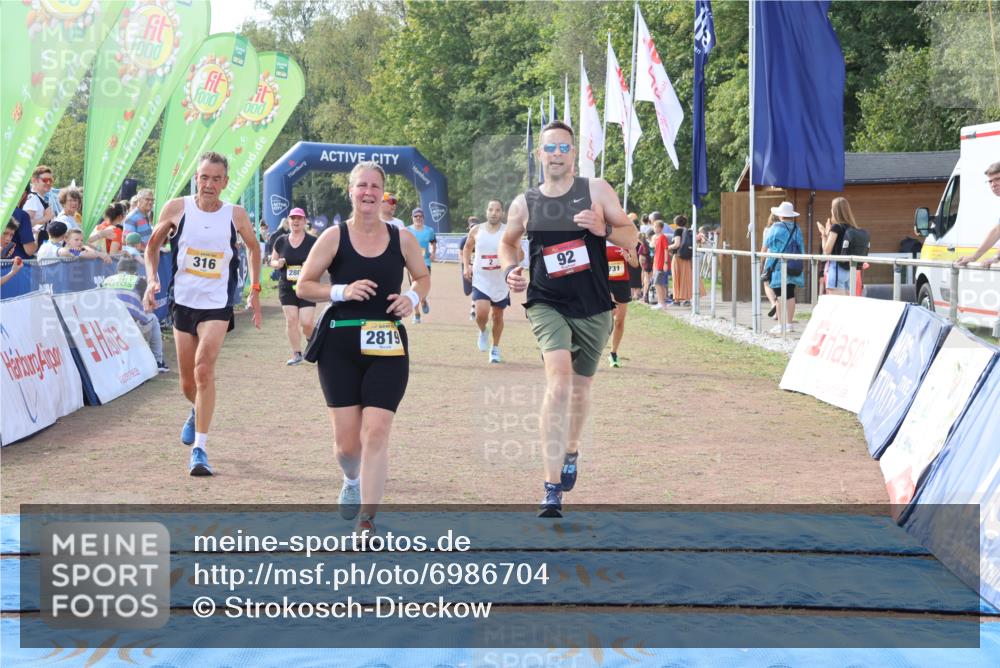 08.09.2024 - Airport Race Strokosch-Dieckow http://msf.ph/oto/6986704 08.09.2024 12:19:17 Ziel 2, 92, 316, 731, 881, 980, 2515, 2603, 2651, 2712, 2808, 2819 meine-sportfotos.de