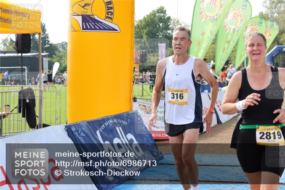 08.09.2024 - Airport Race Strokosch-Dieckow http://msf.ph/oto/6986713 08.09.2024 12:19:19 Ziel 2, 92, 316, 731, 881, 980, 2515, 2603, 2651, 2808, 2819 meine-sportfotos.de