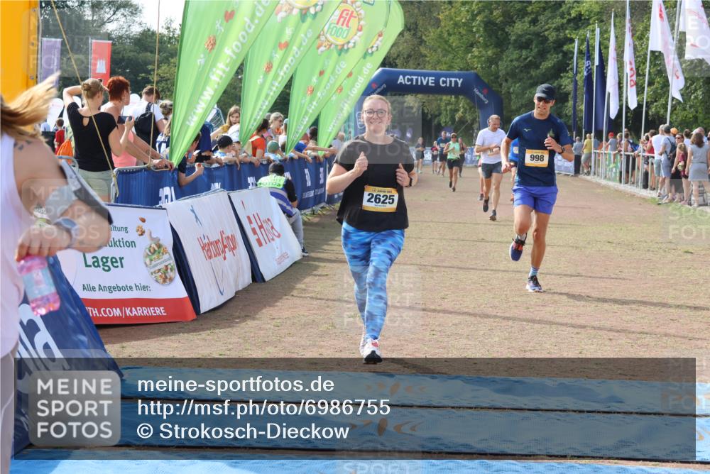 08.09.2024 - Airport Race Strokosch-Dieckow http://msf.ph/oto/6986755 08.09.2024 12:19:39 Ziel 413, 784, 998, 2517, 2625, 2734 meine-sportfotos.de