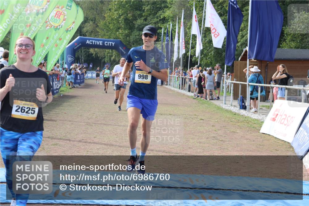 08.09.2024 - Airport Race Strokosch-Dieckow http://msf.ph/oto/6986760 08.09.2024 12:19:40 Ziel 413, 784, 998, 2517, 2625, 2701, 2702, 2734 meine-sportfotos.de