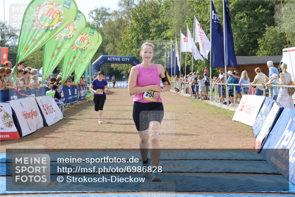 08.09.2024 - Airport Race Strokosch-Dieckow http://msf.ph/oto/6986828 08.09.2024 12:08:15 Ziel 2518, 2559, 3093 meine-sportfotos.de